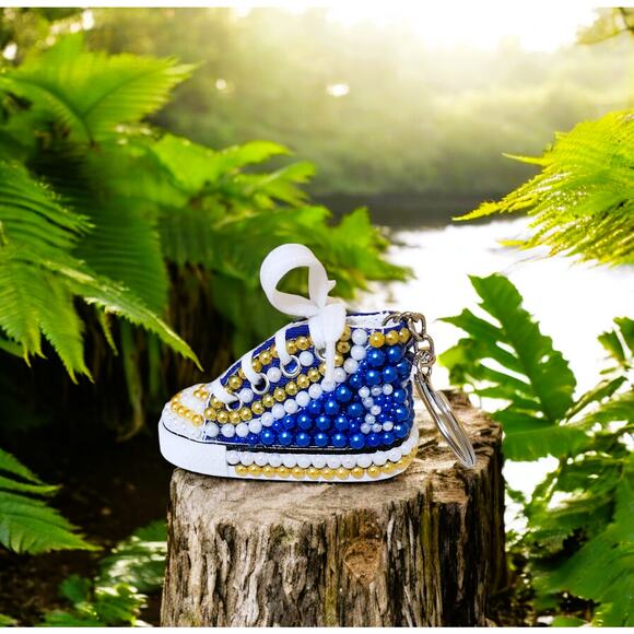 Sigma Gamma Rho Keychain Blue Pearls Custom Made Shoe - Picture 1 of 4